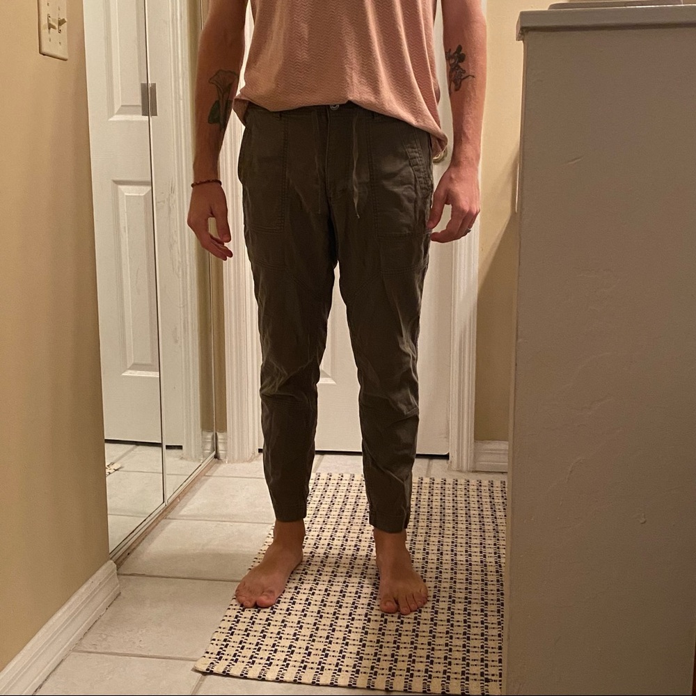 REI Forest Green Trailsmith Jogger Pant.